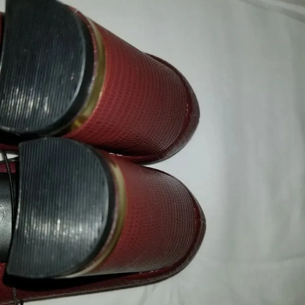 BRAND NEW MARC FISHER POINTED TOE BLOCK HEEL PUMP